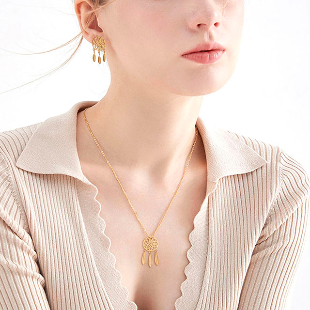 ドリームキャッチャーネックレス、女性用、フェザーペンダントチャーム、ドリームキャッチャーネックレス、女性、女の子、誕生日ジュエリーギフト用。