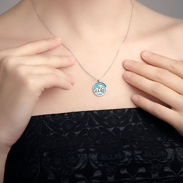 ジェムストーンマウンテンネックレス女性用ターコイズ黒曜石サークルペンダントネックレスステンレス鋼山脈ネックレス女性女の子自然ジュエリーギフト