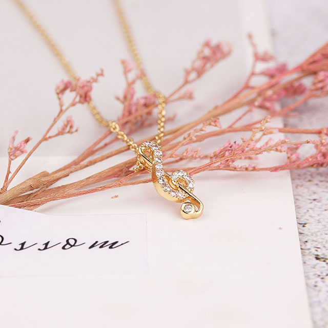 音符ペンダントネックレスキュービックジルコニア音符ジュエリーギフト 