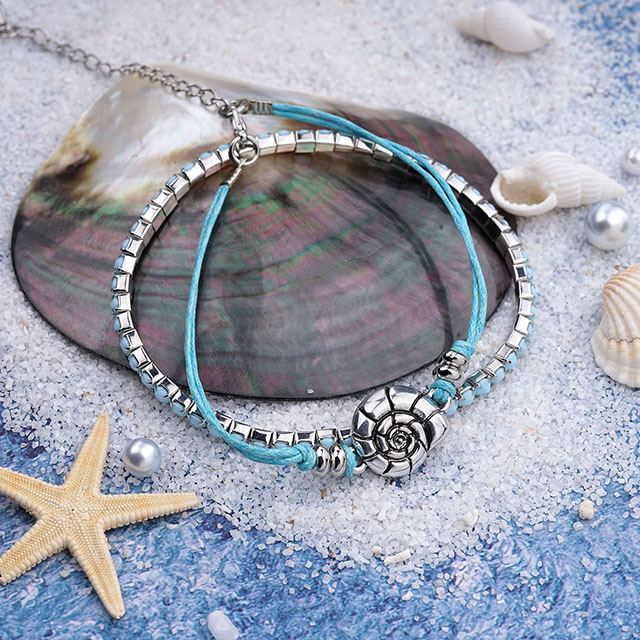  女性用ビーチブレスレット ボヘミアン ヒトデ カメ コンクシェル アンクレット ターコイズ ビーズ ストレッチ ブレスレット 調節可能なアンクルブレスレット チェーン フットジュエリー レディース ティーン ガールズ 